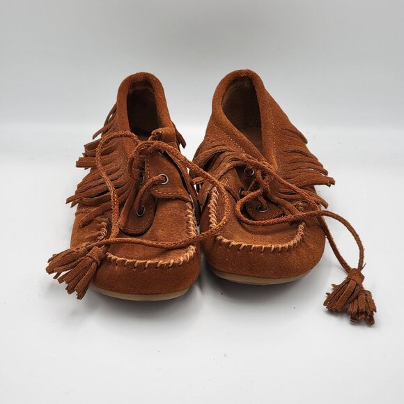 Minnetonka Womens Brown Suede Moccasin Fringe Shoes Size 8 - Picture 1 of 10